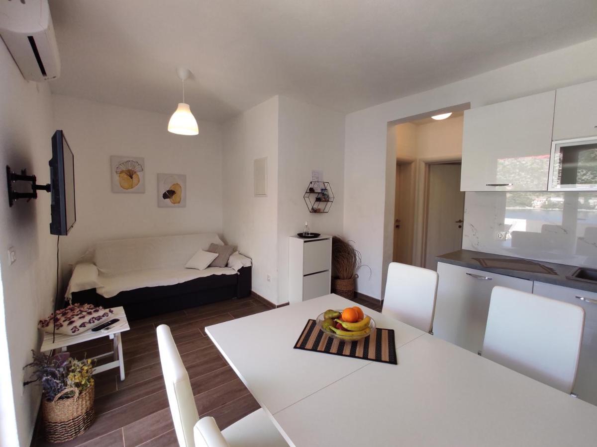Apartman Portorus Lastovo Exterior foto